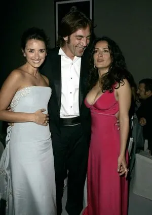 Salma Hayek OnlyFans Leaked Free Thumbnail Picture - #VnagPPcyH3