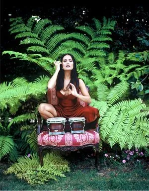 Salma Hayek OnlyFans Leaked Free Thumbnail Picture - #Vz3NCGAHlw