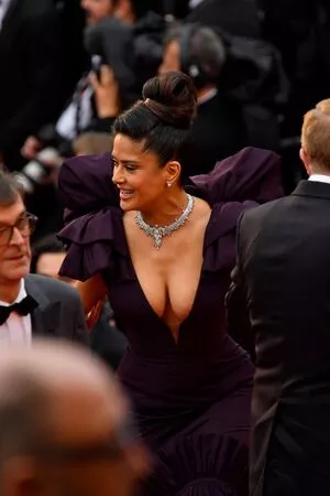 Salma Hayek OnlyFans Leaked Free Thumbnail Picture - #aJnsoILhjO