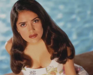 Salma Hayek OnlyFans Leaked Free Thumbnail Picture - #aSZmpma5YO