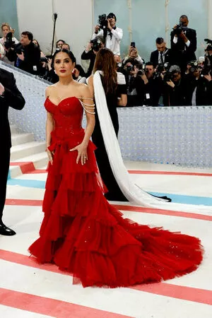 Salma Hayek OnlyFans Leaked Free Thumbnail Picture - #br07Z0CVvp