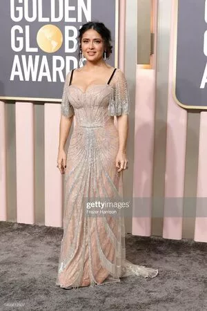 Salma Hayek OnlyFans Leaked Free Thumbnail Picture - #eGTNThaoTU