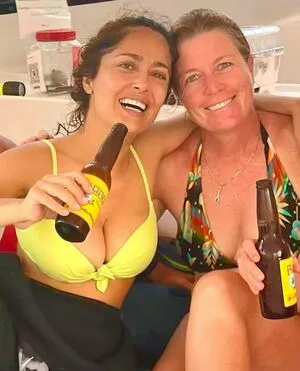 Salma Hayek OnlyFans Leaked Free Thumbnail Picture - #fQzXQ3BlEL