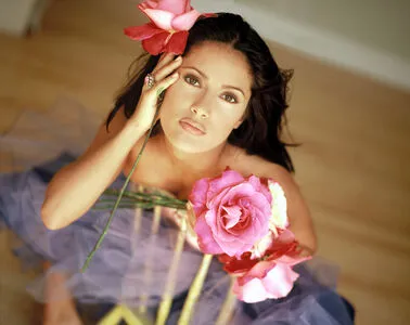 Salma Hayek OnlyFans Leaked Free Thumbnail Picture - #fkHulH8tdf