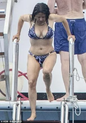 Salma Hayek OnlyFans Leaked Free Thumbnail Picture - #gSOa8Y9VP7