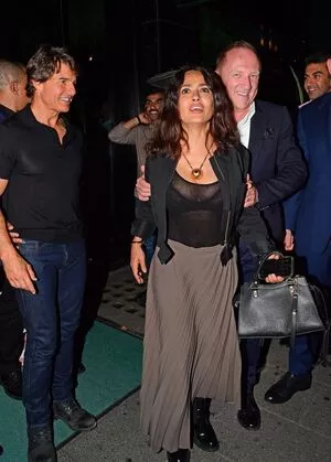 Salma Hayek OnlyFans Leaked Free Thumbnail Picture - #i62CflxONk