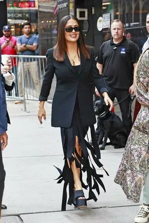 Salma Hayek OnlyFans Leaked Free Thumbnail Picture - #mMa6zkZkik