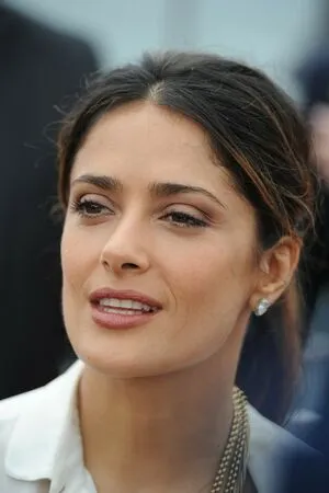 Salma Hayek OnlyFans Leaked Free Thumbnail Picture - #nyYJP3CVoE