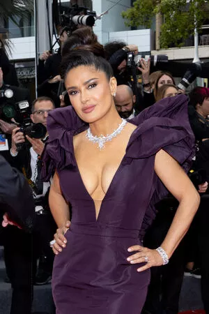 Salma Hayek OnlyFans Leaked Free Thumbnail Picture - #oyqeqodgq0