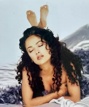 Salma Hayek OnlyFans Leaked Free Thumbnail Picture - #r38Mg1nDUU