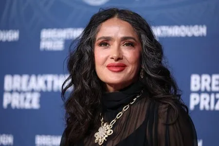 Salma Hayek OnlyFans Leaked Free Thumbnail Picture - #rX5F0llOXy