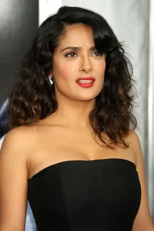 Salma Hayek OnlyFans Leaked Free Thumbnail Picture - #rdueV6BRQy