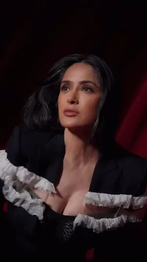 Salma Hayek OnlyFans Leaked Free Thumbnail Picture - #t4eNPN3h19