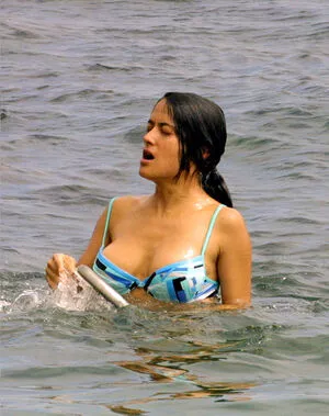 Salma Hayek OnlyFans Leaked Free Thumbnail Picture - #tNQWDYLXZv