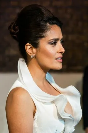 Salma Hayek OnlyFans Leaked Free Thumbnail Picture - #tkdnvEtcec