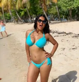 Salma Hayek OnlyFans Leaked Free Thumbnail Picture - #zG3RPtERmJ