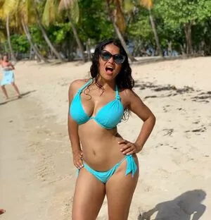 Salma Hayek OnlyFans Leaked Free Thumbnail Picture - #zS8HUWJAQt