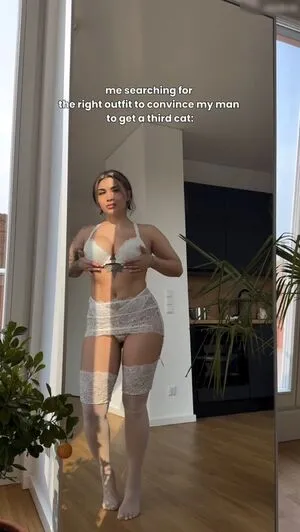 Salome Sylvana OnlyFans Leaked Free Thumbnail Picture - #4fkiSrBp6F
