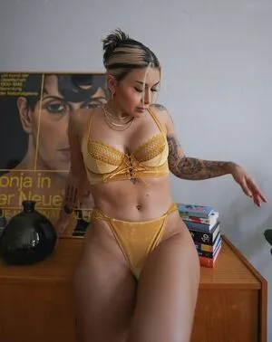 Salome Sylvana OnlyFans Leaked Free Thumbnail Picture - #jFPAsvCZ7P