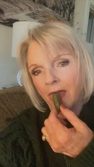 Salsa Nanny OnlyFans Leaked Free Thumbnail Picture - #3NsLJ6OXSB