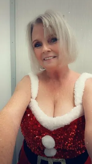 Salsa Nanny OnlyFans Leaked Free Thumbnail Picture - #hZQPf6BcYp