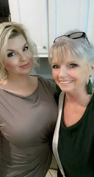 Salsa Nanny OnlyFans Leaked Free Thumbnail Picture - #u0WPBci2XT