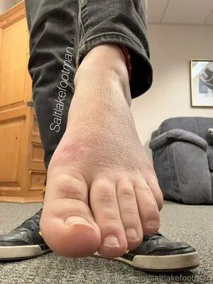 Saltlakefootman OnlyFans Leaked Free Thumbnail Picture - #vIv0BqqaoY