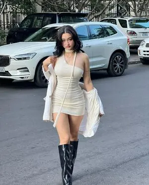 Salysaouk OnlyFans Leaked Free Thumbnail Picture - #7EVcgs5MdA