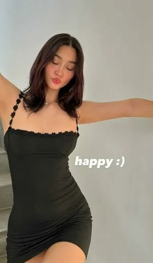 Salysaouk OnlyFans Leaked Free Thumbnail Picture - #JTvsYy7zPh