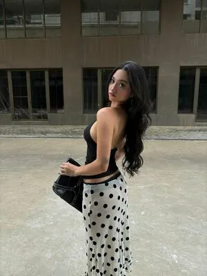 Salysaouk OnlyFans Leaked Free Thumbnail Picture - #ZkZOEAZkb2