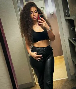 Samantha Irvin OnlyFans Leaked Free Thumbnail Picture - #2CwlrVCxaG
