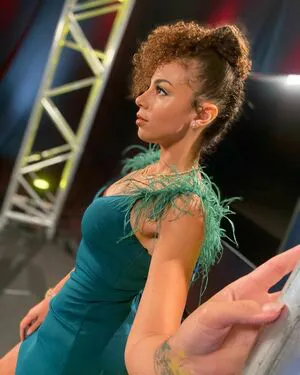 Samantha Irvin OnlyFans Leaked Free Thumbnail Picture - #A1CzAw9RW4