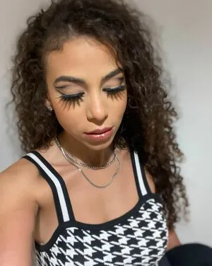 Samantha Irvin OnlyFans Leaked Free Thumbnail Picture - #aNAZryJrza
