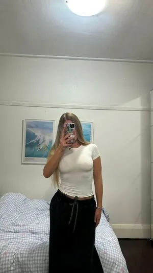 Samantha Pinder OnlyFans Leaked Free Thumbnail Picture - #2HxWurj5B0