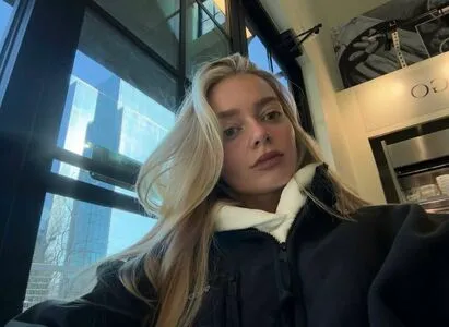 Samantha Riehl OnlyFans Leaked Free Thumbnail Picture - #CfLAITNree