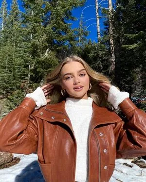 Samantha Riehl OnlyFans Leaked Free Thumbnail Picture - #LORJlEnEfl