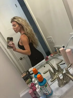 Samantha Saint OnlyFans Leaked Free Thumbnail Picture - #Ggaeuo1PIc