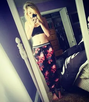 Samantha Smith OnlyFans Leaked Free Thumbnail Picture - #IaAHTTy2lT