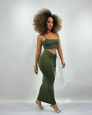 Samara Andrade OnlyFans Leaked Free Thumbnail Picture - #7F1Ati4ZOf