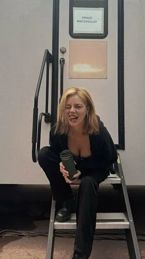 Samara Weaving OnlyFans Leaked Free Thumbnail Picture - #wjv532V325