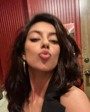 Samicamusic OnlyFans Leaked Free Thumbnail Picture - #f5H9wBCPas