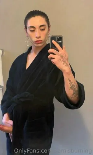 Samisburning OnlyFans Leaked Free Thumbnail Picture - #BurJ8lYq3l