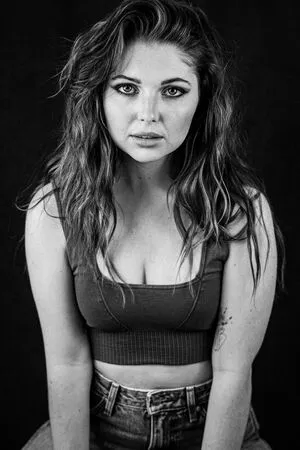 Sammi Hanratty OnlyFans Leaked Free Thumbnail Picture - #dMWarenJih