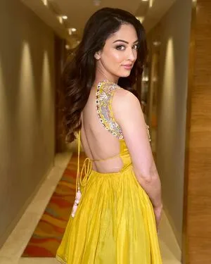 Sandeepa Dhar OnlyFans Leaked Free Thumbnail Picture - #r2ZDJ2DYHB