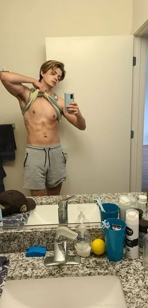 Sandicheeks Tnp OnlyFans Leaked Free Thumbnail Picture - #Fcjlu2s4q0