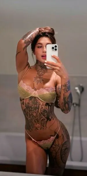 Sandra Cute1 OnlyFans Leaked Free Thumbnail Picture - #e7KrNwEgG7