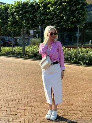 Sandra Lux OnlyFans Leaked Free Thumbnail Picture - #MIDgB3CoMI