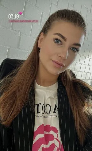 Sandrasuess92 OnlyFans Leaked Free Thumbnail Picture - #T61qXatFPM