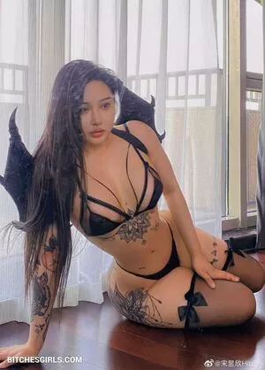 Sangyuxin Hitomi OnlyFans Leaked Free Thumbnail Picture - #aPibgS38Xy