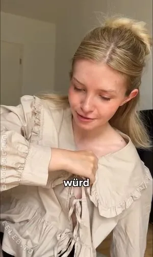 Saniskates OnlyFans Leaked Free Thumbnail Picture - #4Jvbefqkk8